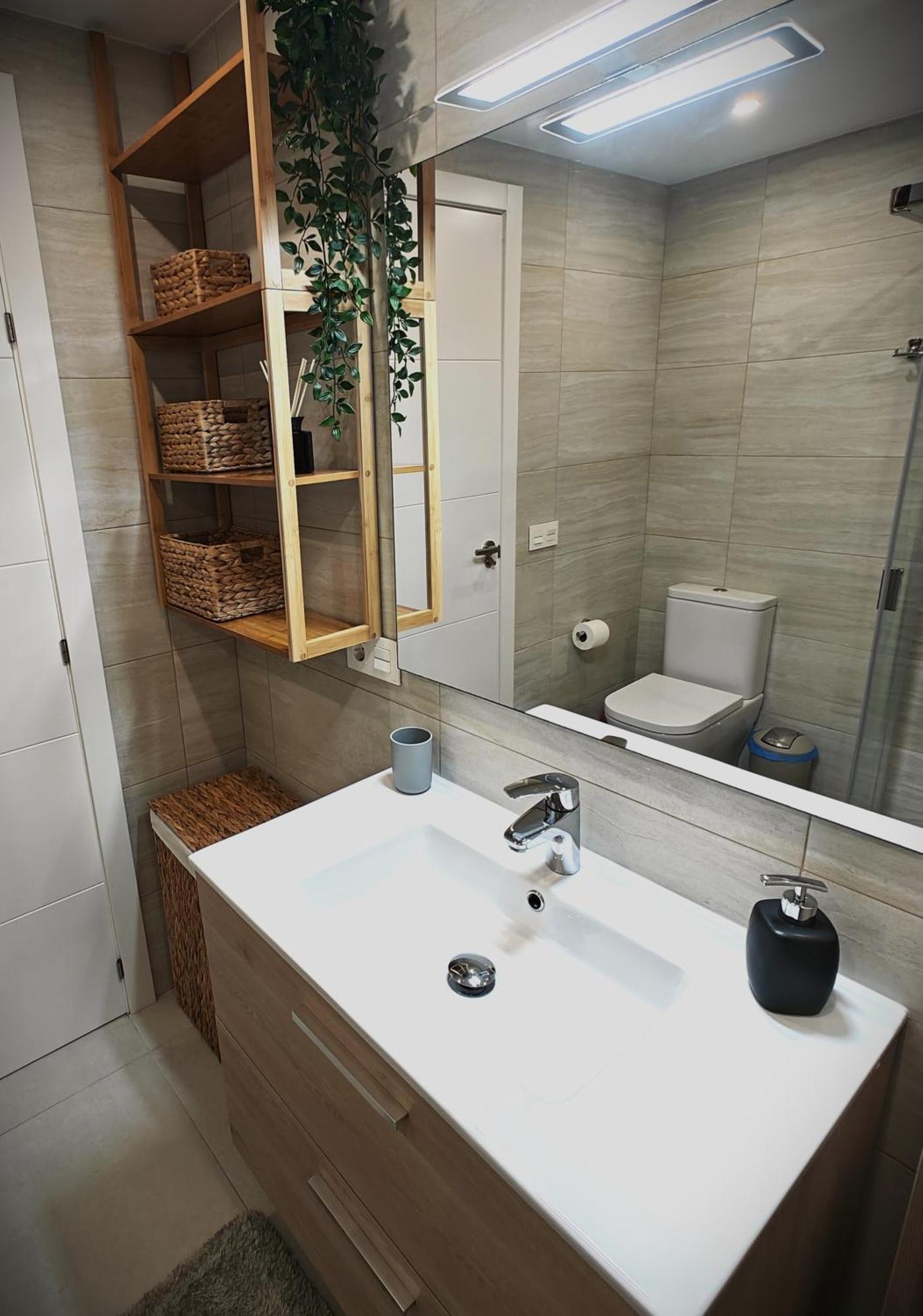Sun Apartment - 3 Bedrooms, Priv Parking, Pool, Ac, Tv Channels, Fibre Net Los Cristianos  Exterior foto